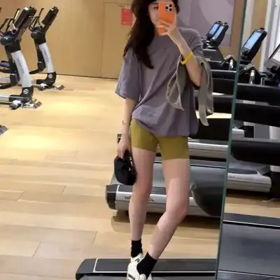 张怡英